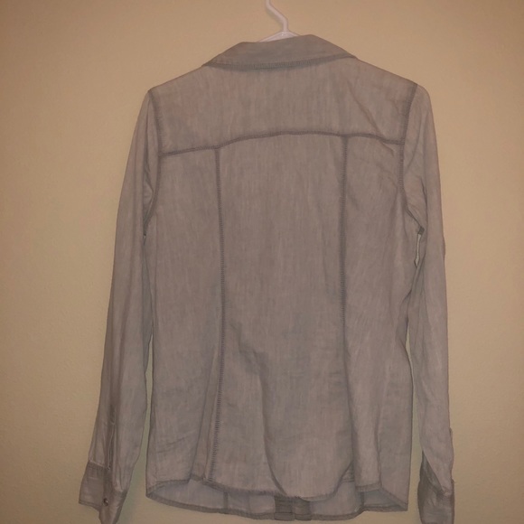 VS button down - Picture 4 of 4